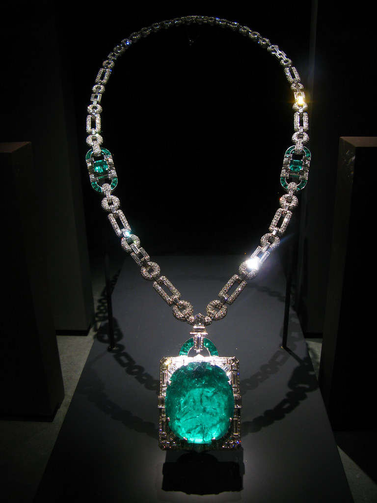 Collar de esmeralda Art Déco